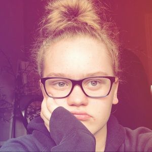 Meet your Posher, Kaylin